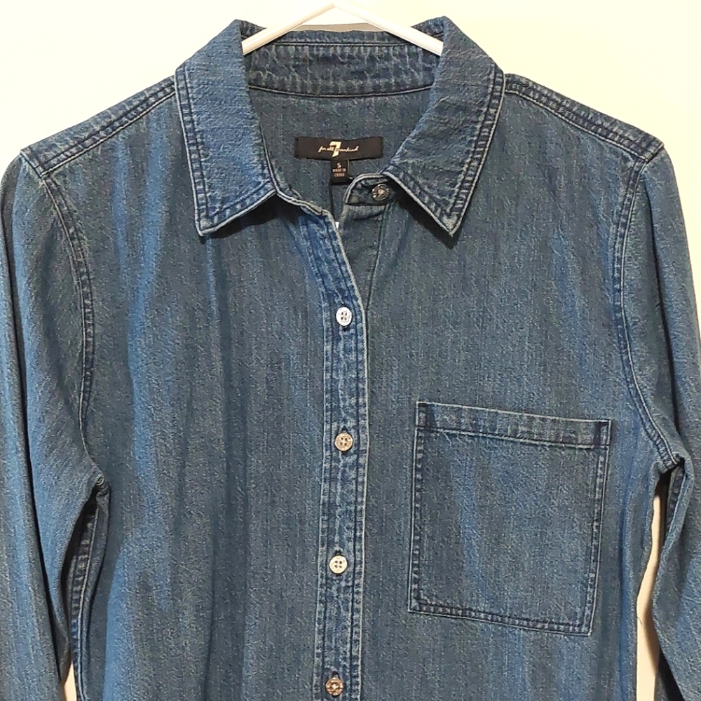 7 For All Man Kind Women's Flared Sleeve Button-Down Denim Shirt NWT Size S - Picture 5 of 12